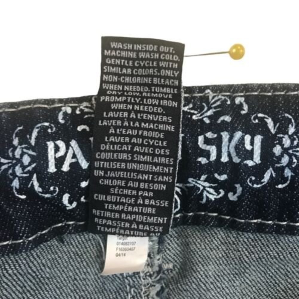 Paisley Sky Women's Capri Denim Jeans Size 8 Low Rise Embellished NWT - Picture 9 of 12